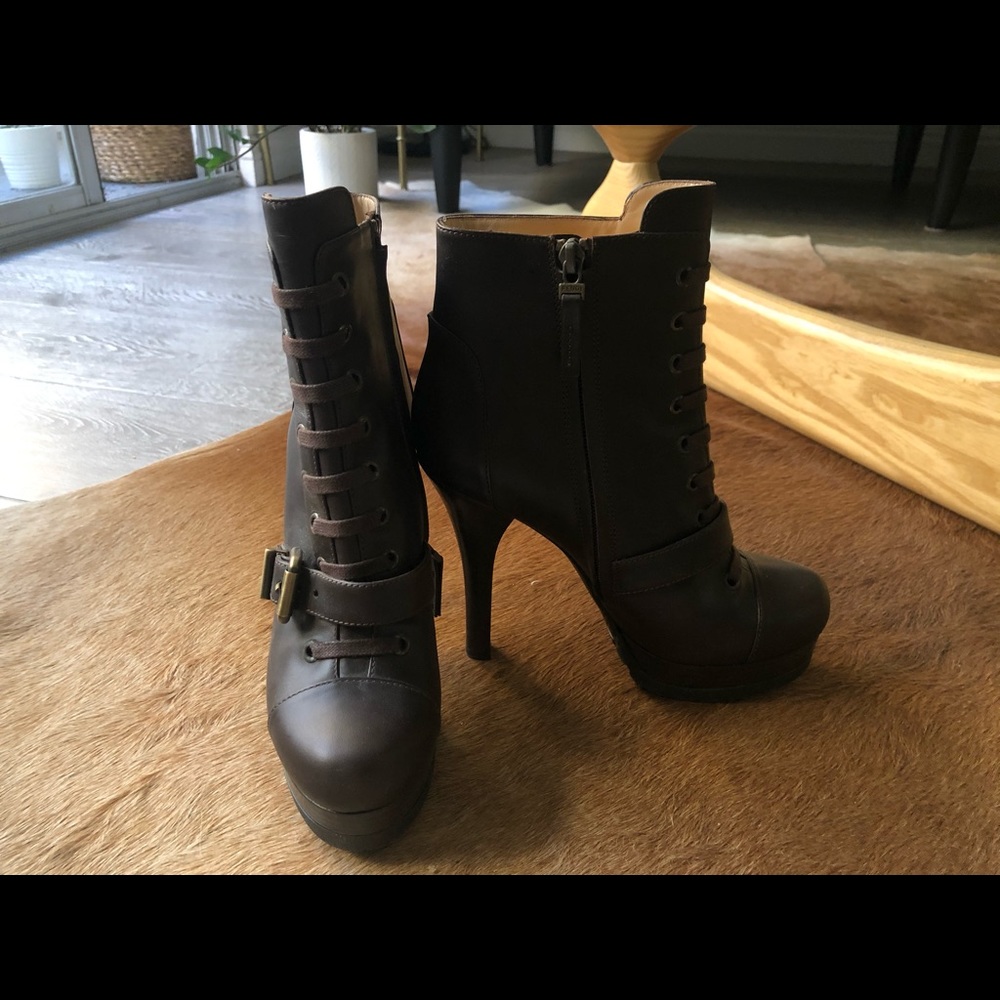Fendi Boots size 37.5